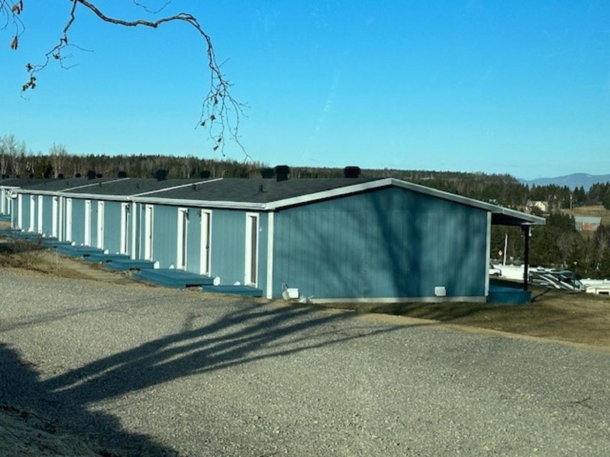 Hebergement Fort Prevel Saint Georges De Malbaie Eksteriør billede