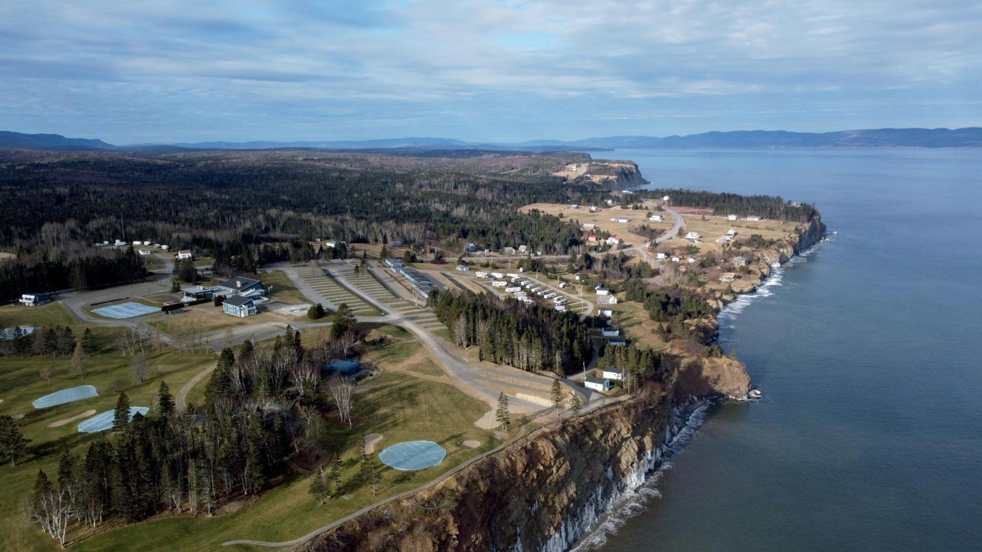 Hebergement Fort Prevel Saint Georges De Malbaie Eksteriør billede