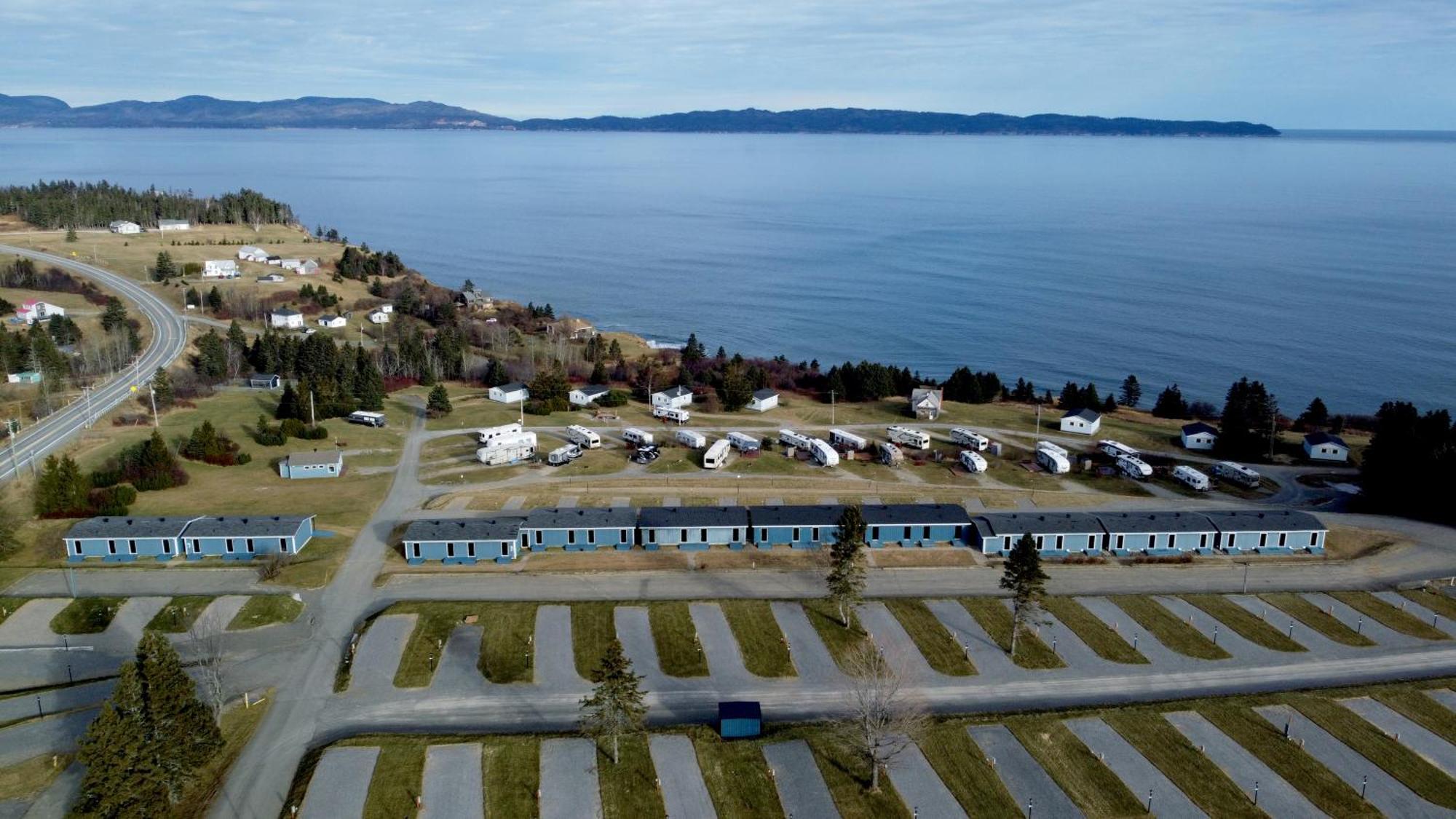 Hebergement Fort Prevel Saint Georges De Malbaie Eksteriør billede